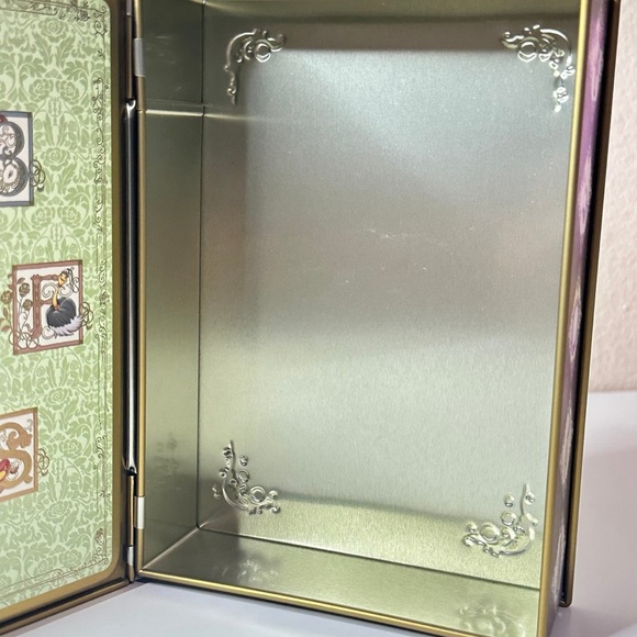 Tokyo Disney Resort Beauty and Beast Metal Book Tin Case - Picture 7 of 8